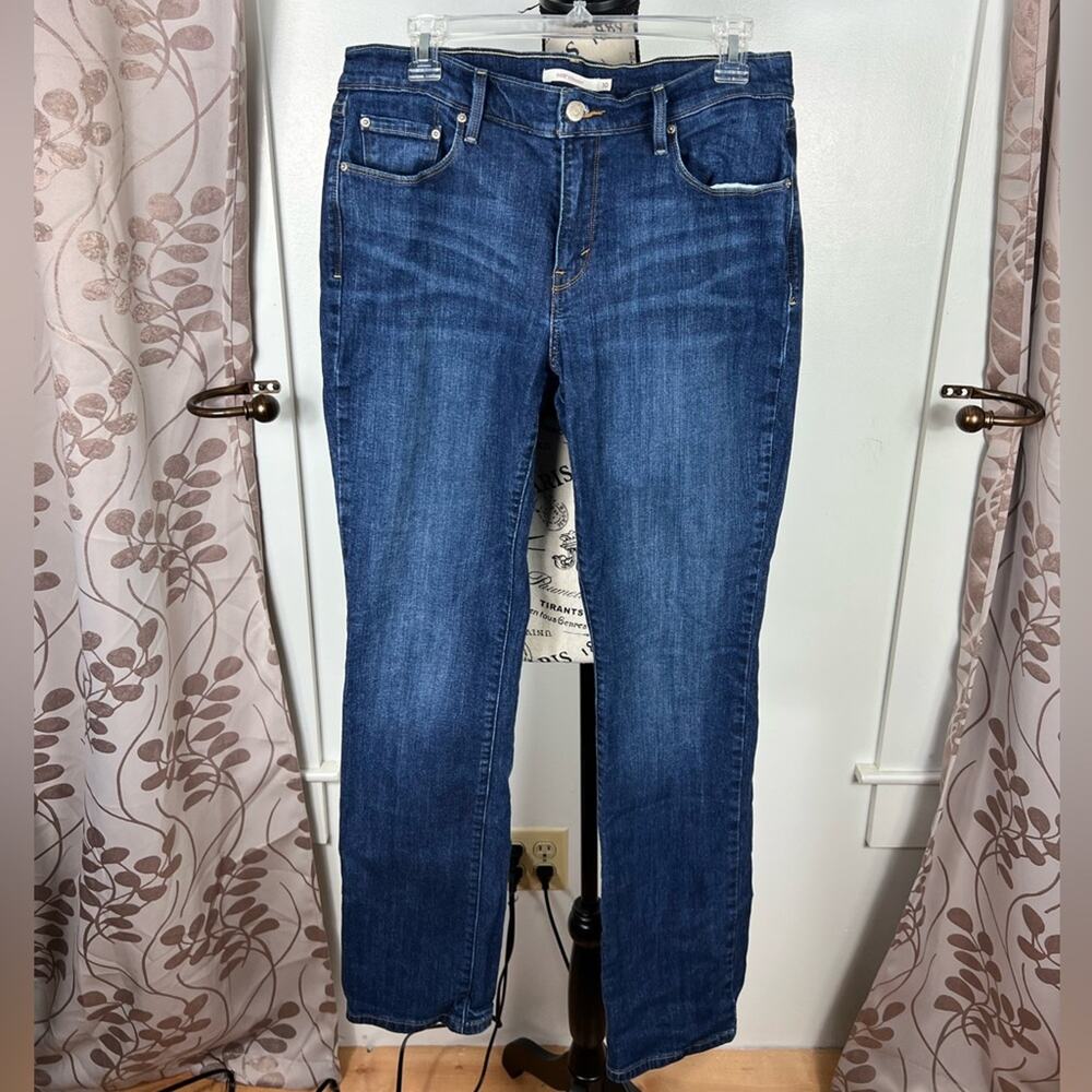 Levi’s 505 straight leg mid rise blue jeans